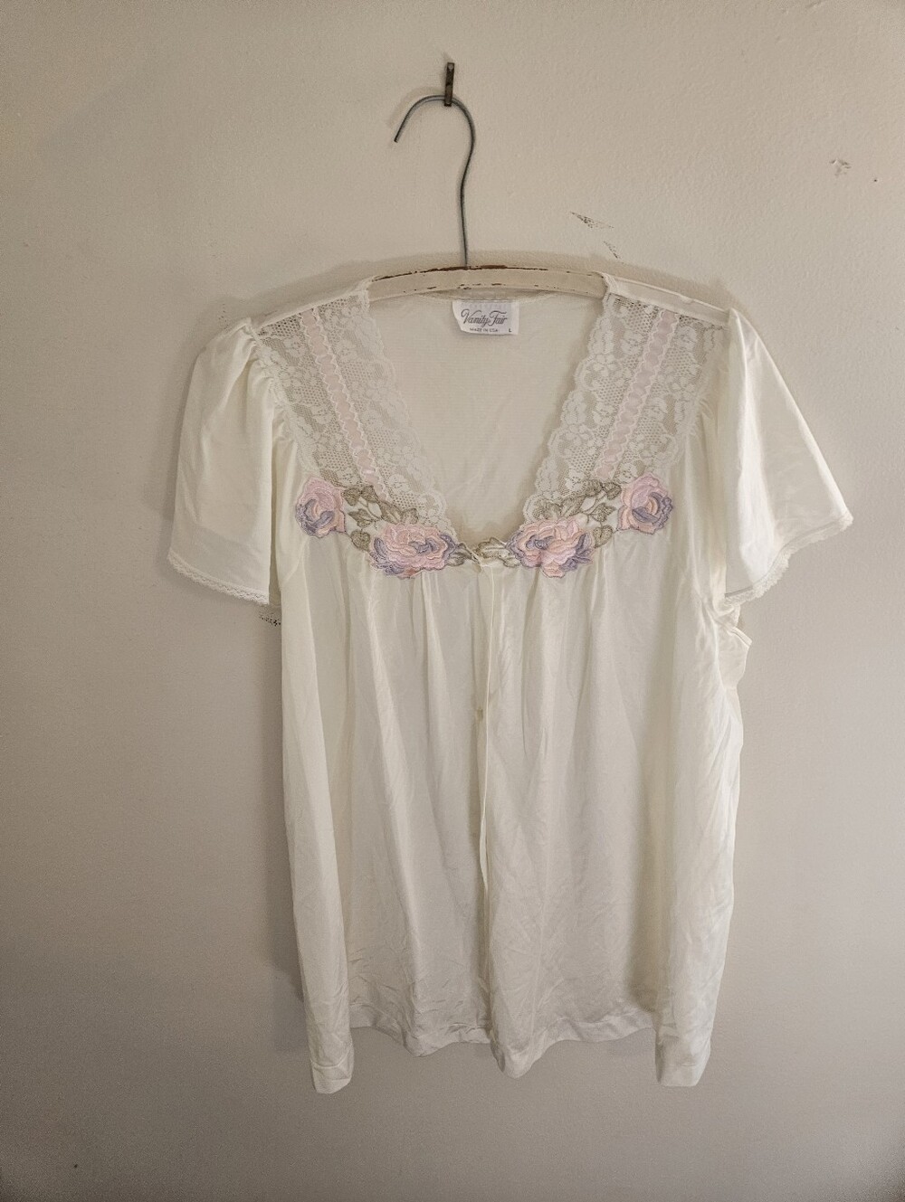 Vintage Vanity Fair Cream Lace Pajama Top with Pink & Lavender Floral Embroidery